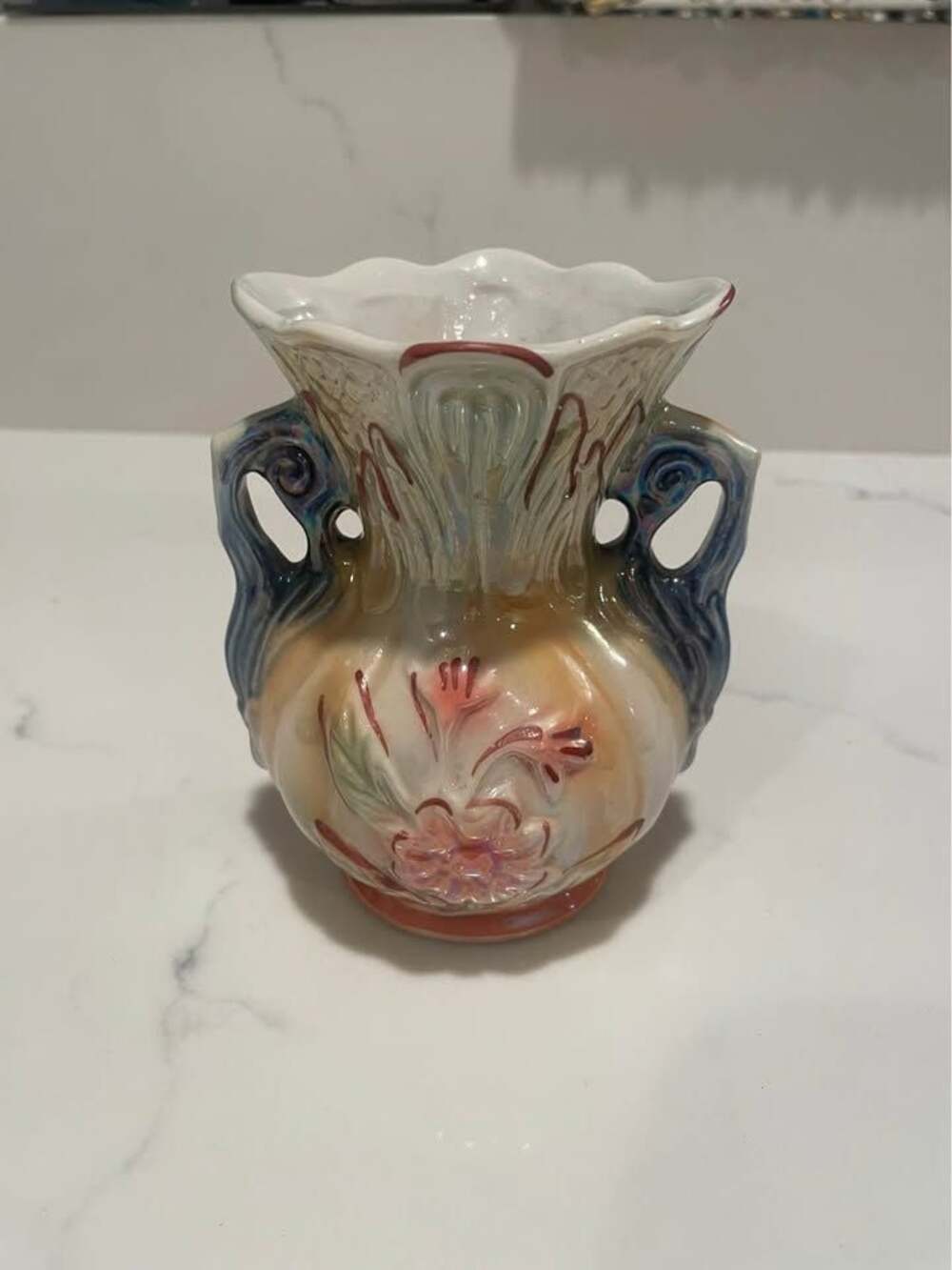 VINTAGE 1960s lusterware vase